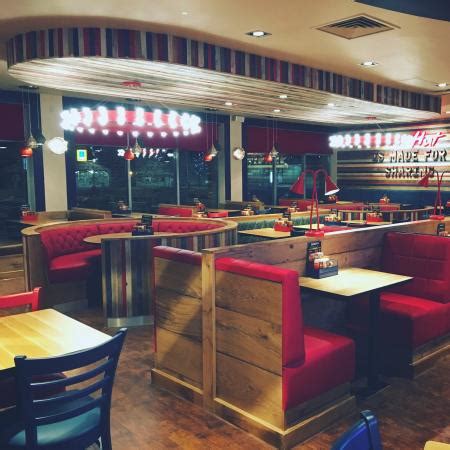 pizza hut on preston.